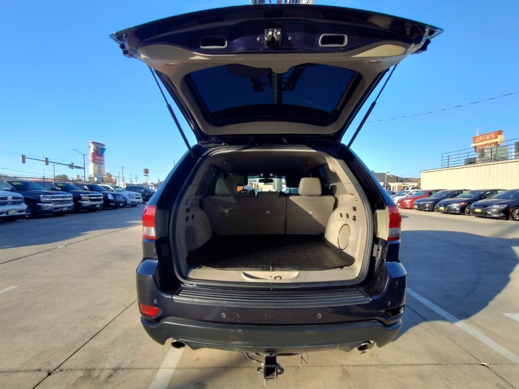 2011 Jeep Grand Cherokee Image 44