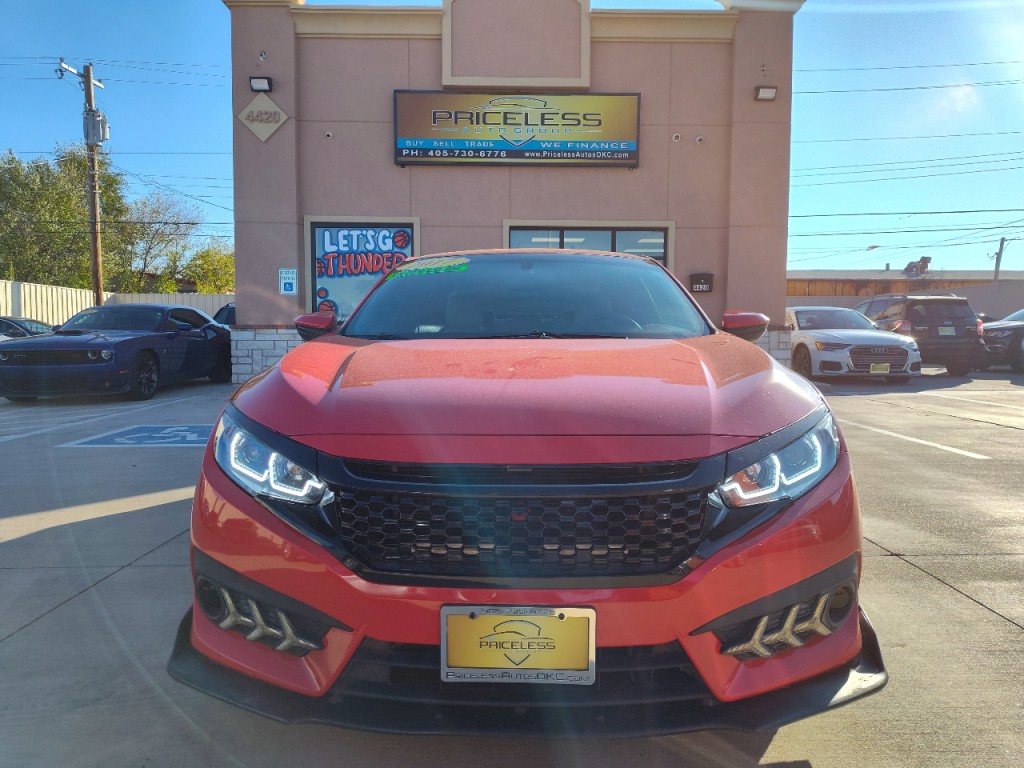 2017 Honda Civic Image 9