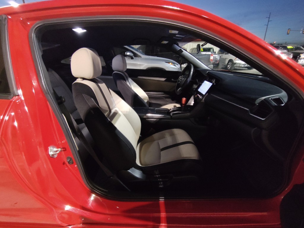 2017 Honda Civic Image 37