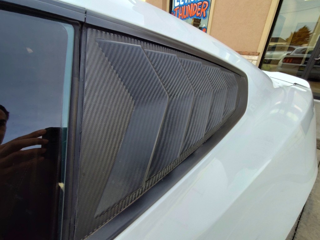 2017 Ford Mustang Image 14