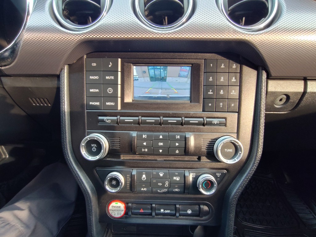 2017 Ford Mustang Image 23