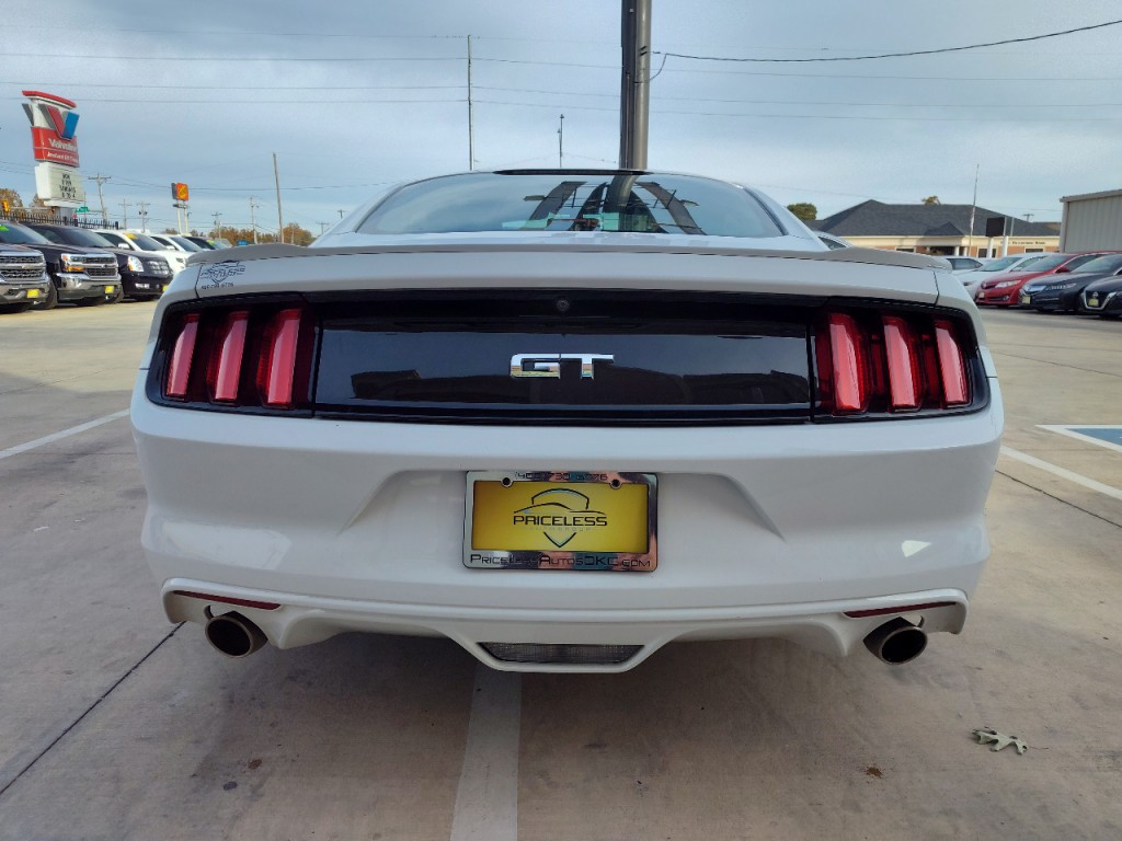 2017 Ford Mustang Image 5