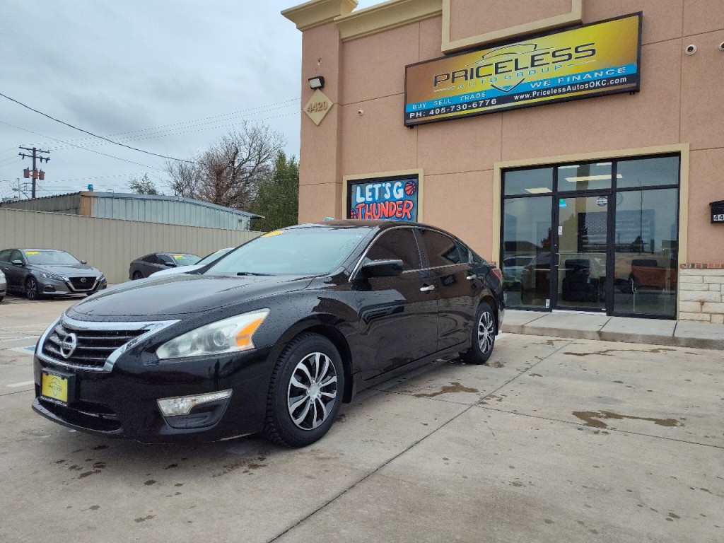 2013 Nissan Altima Image 9
