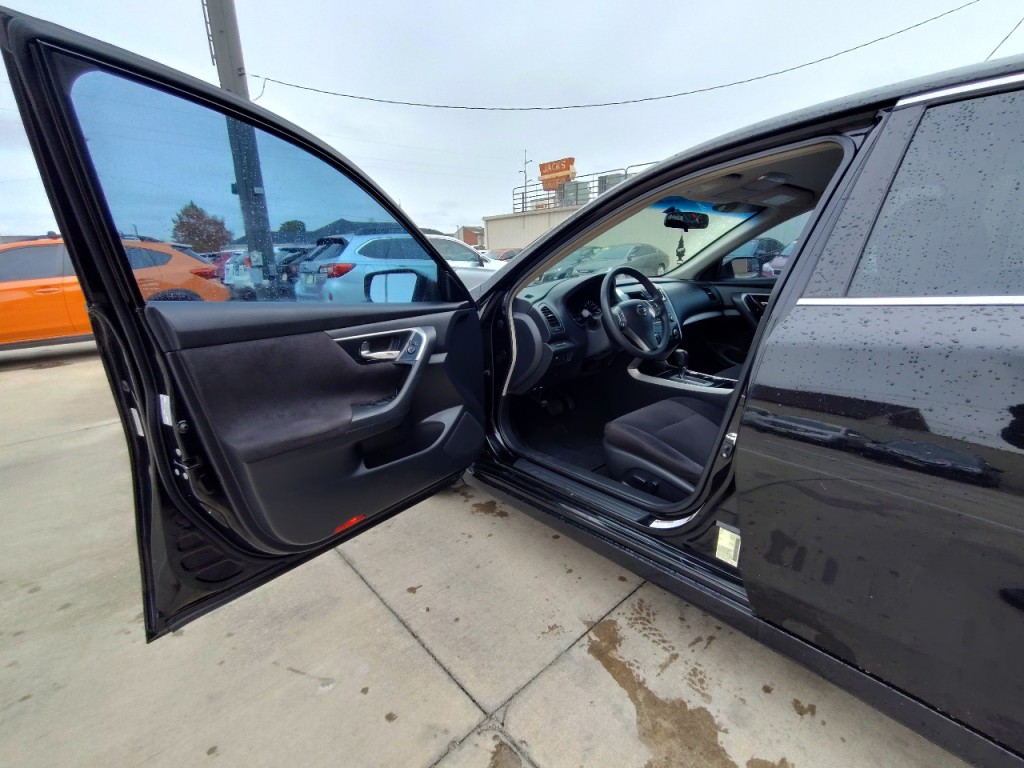 2013 Nissan Altima Image 13