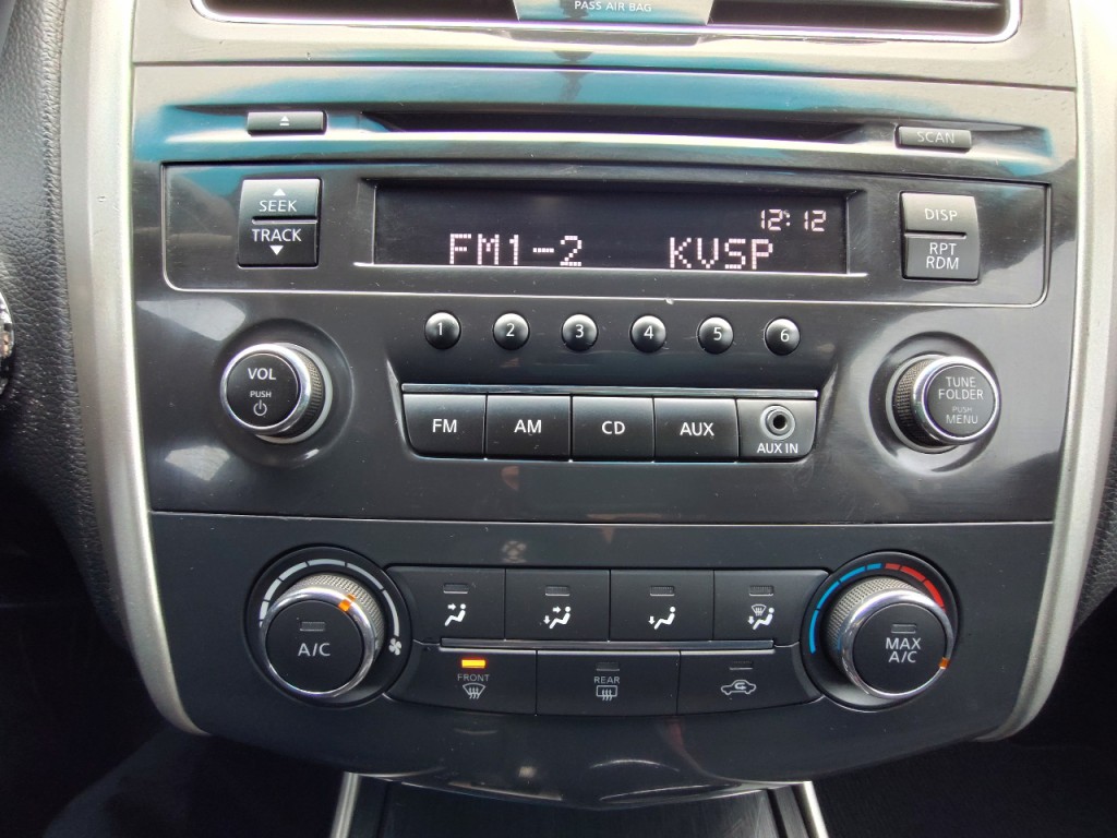 2013 Nissan Altima Image 22
