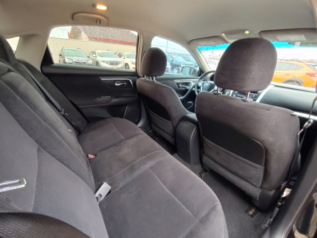 2013 Nissan Altima Image 31