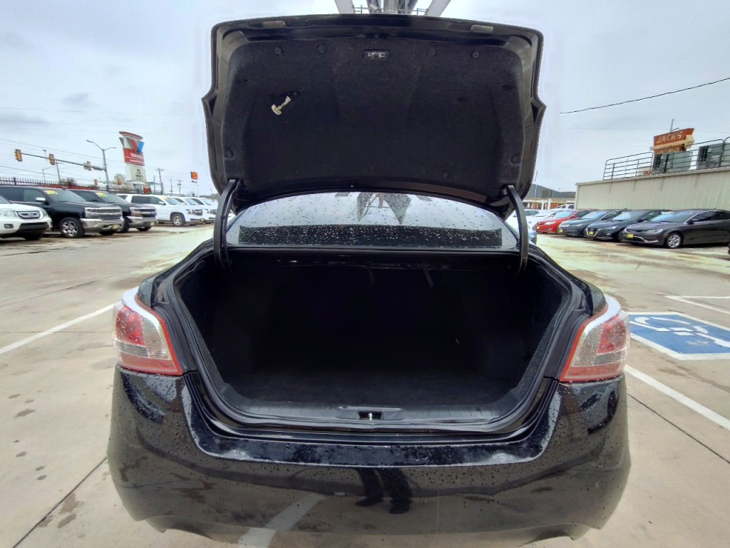 2013 Nissan Altima Image 38