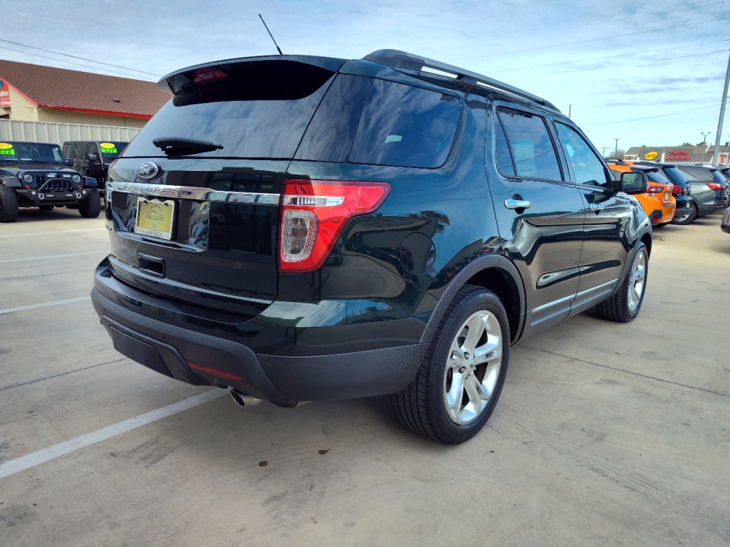 2013 Ford Explorer Image 4