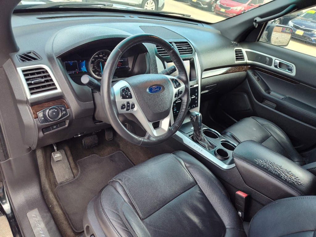 2013 Ford Explorer Image 15