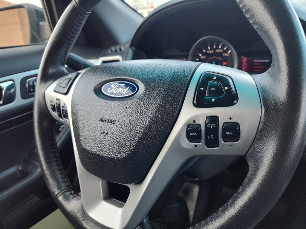 2013 Ford Explorer Image 19