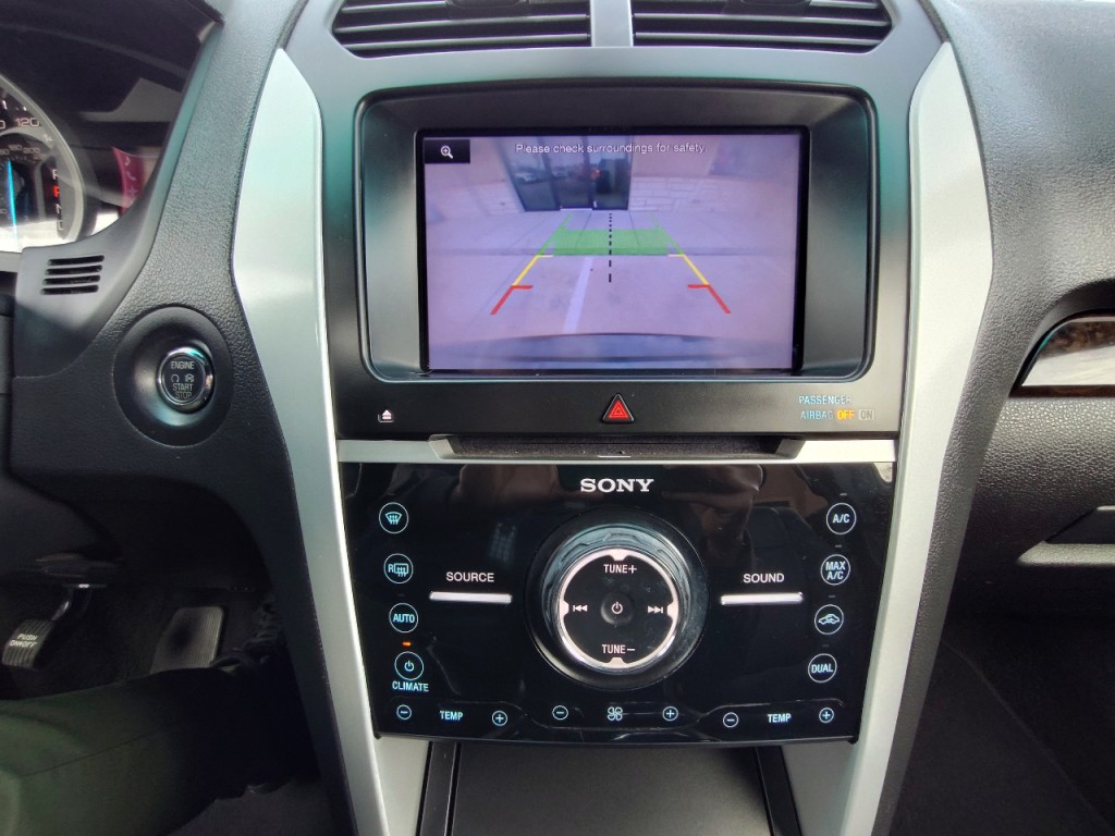 2013 Ford Explorer Image 22