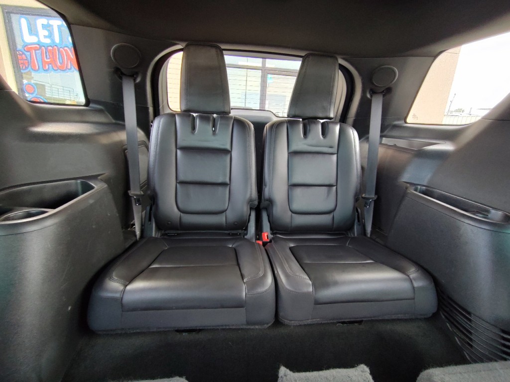 2013 Ford Explorer Image 40