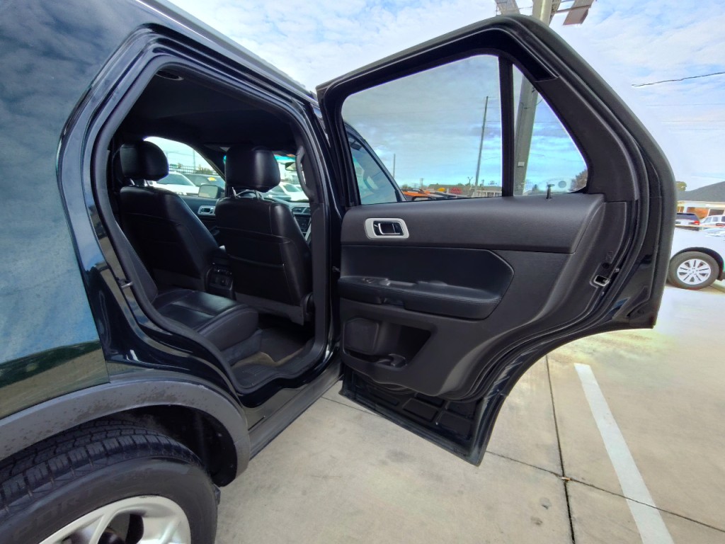 2013 Ford Explorer Image 41