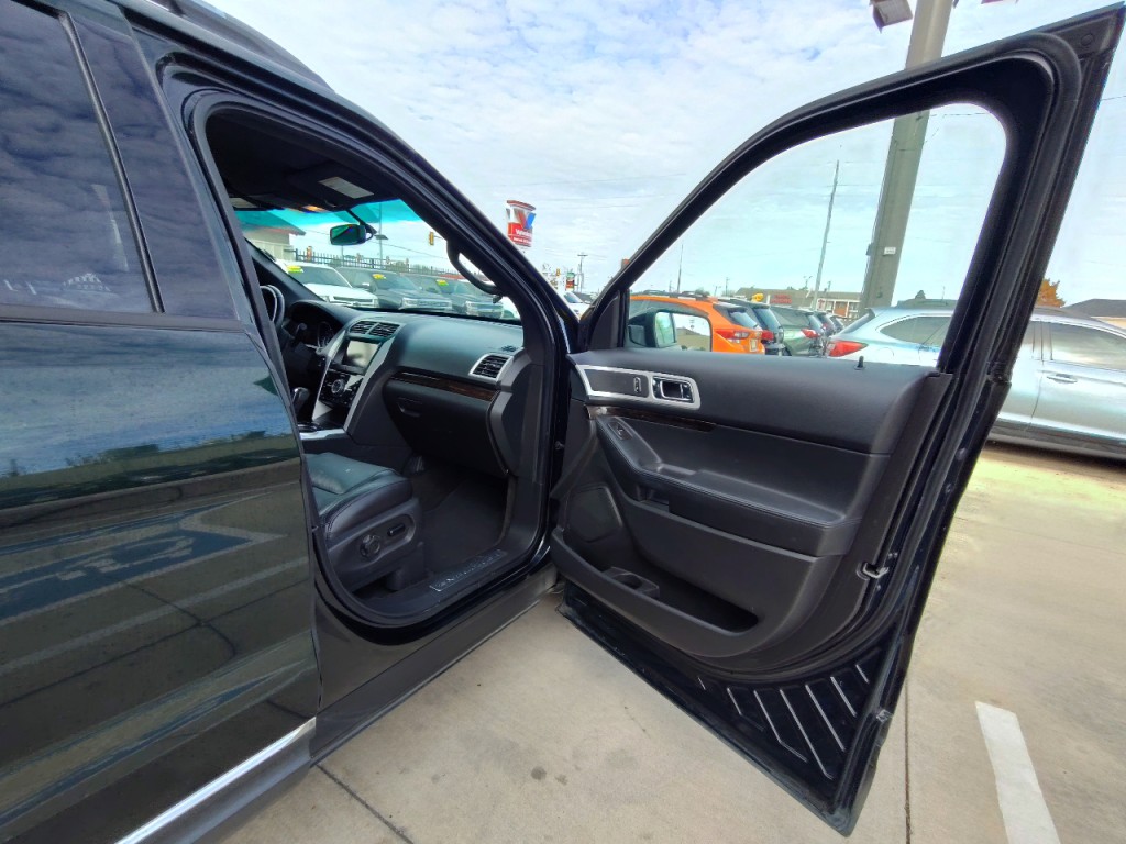 2013 Ford Explorer Image 45