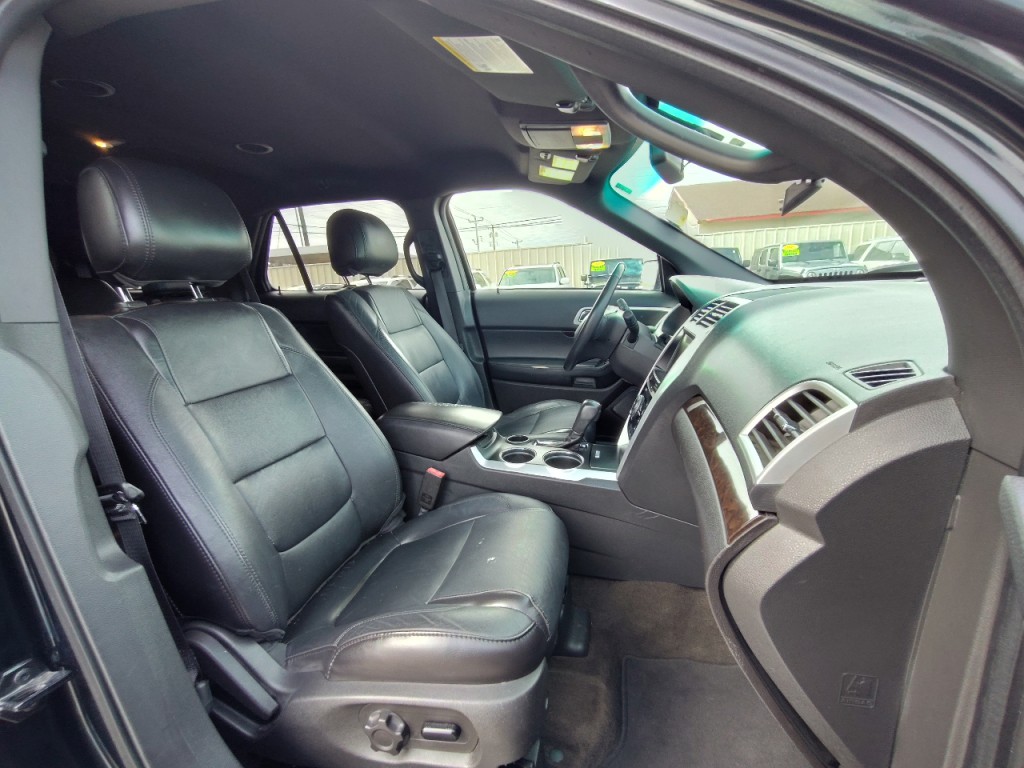 2013 Ford Explorer Image 48