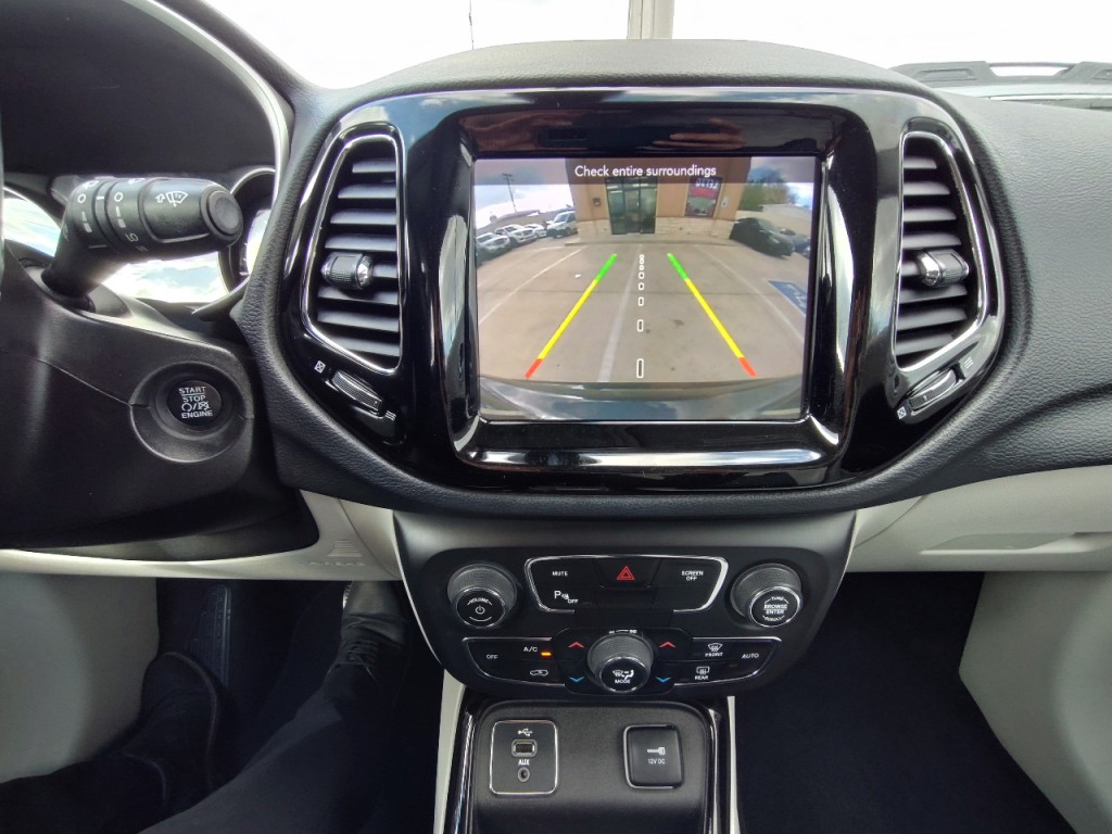 2018 Jeep Compass Image 22