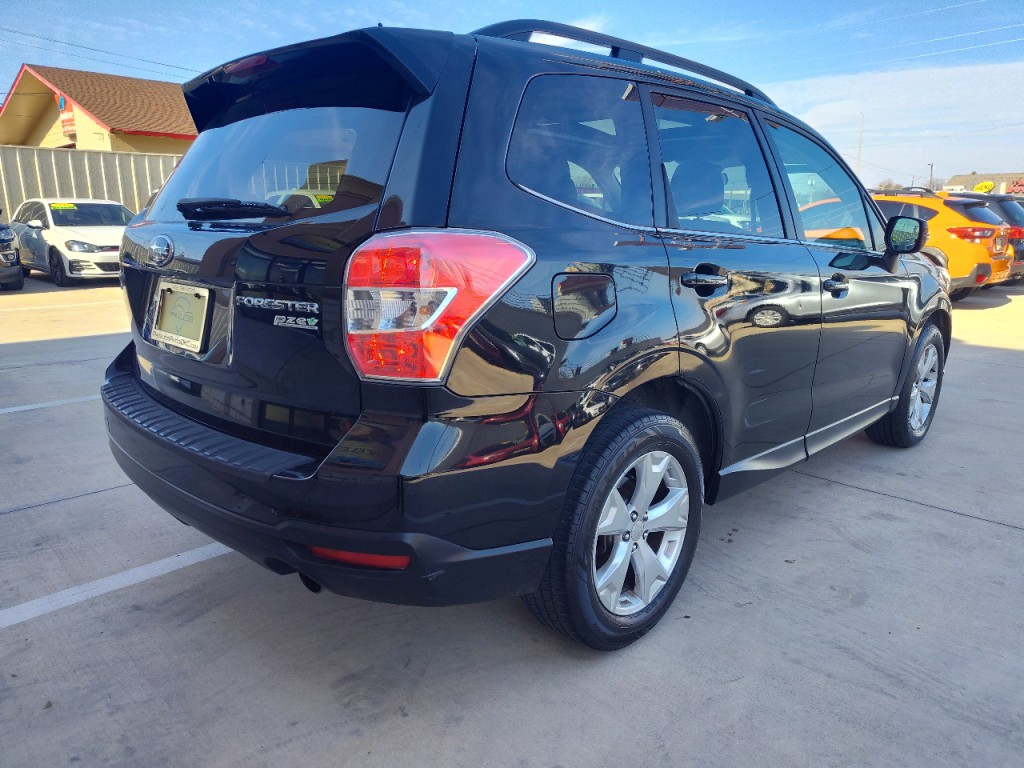 2014 Subaru Forester Image 5