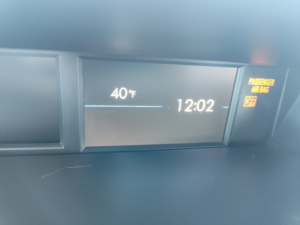 2014 Subaru Forester Image 24