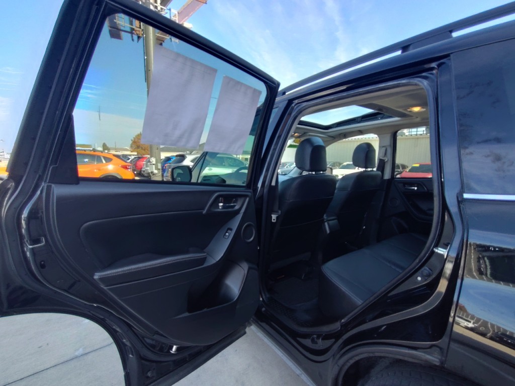 2014 Subaru Forester Image 28