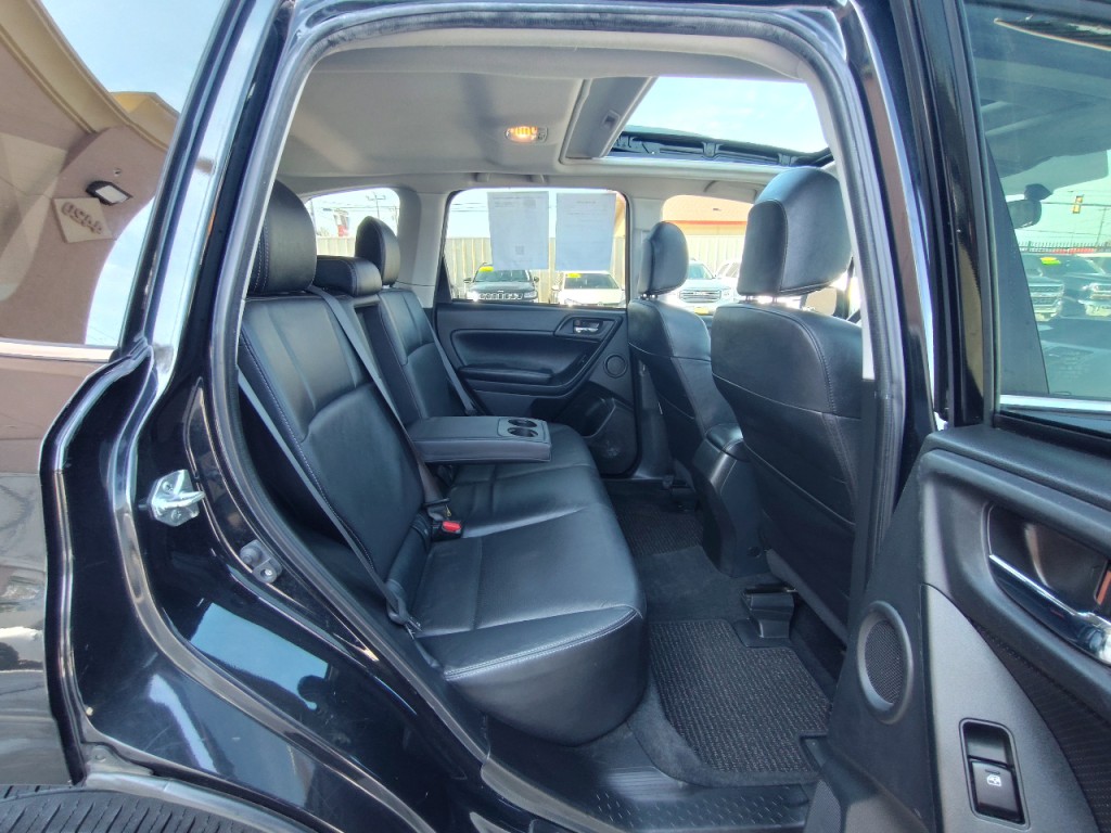 2014 Subaru Forester Image 37