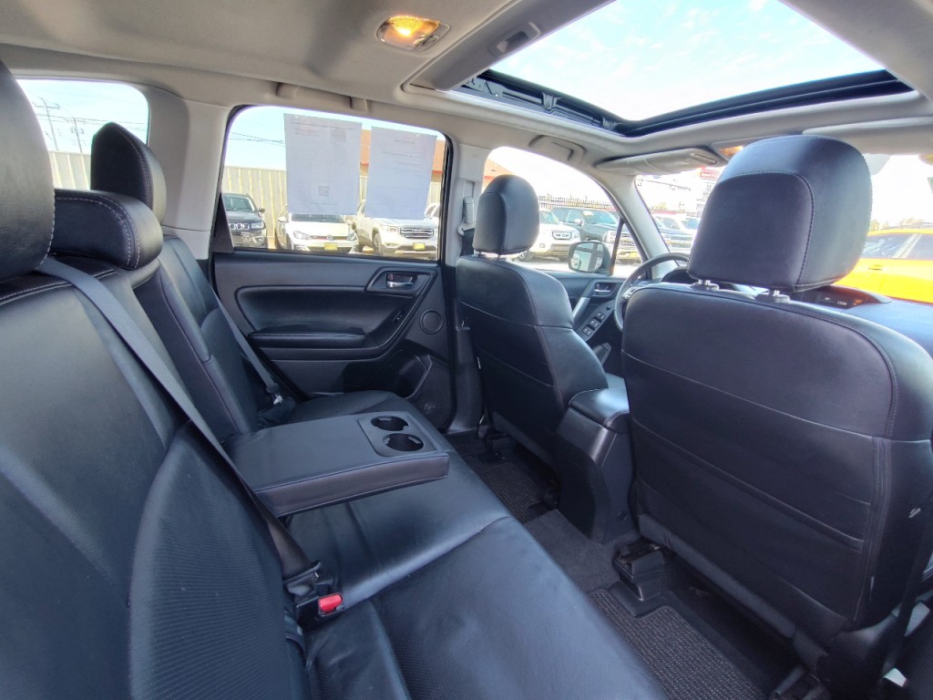 2014 Subaru Forester Image 38