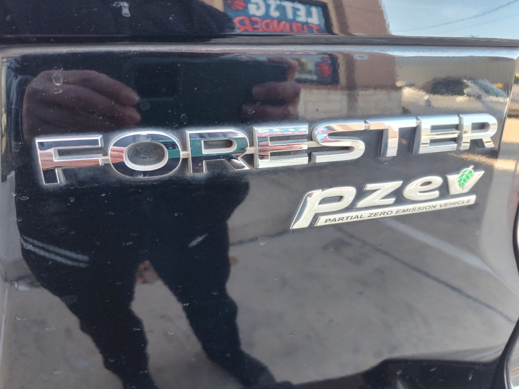 2014 Subaru Forester Image 46