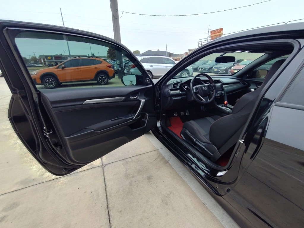 2018 Honda Civic Image 13