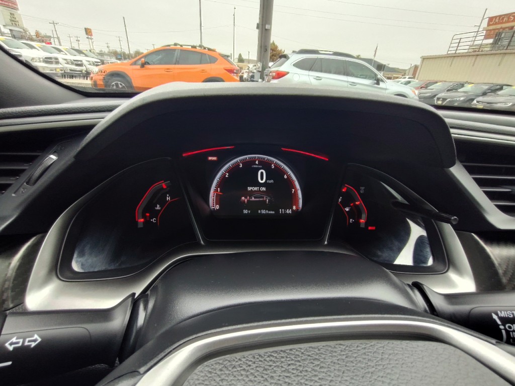 2018 Honda Civic Image 24