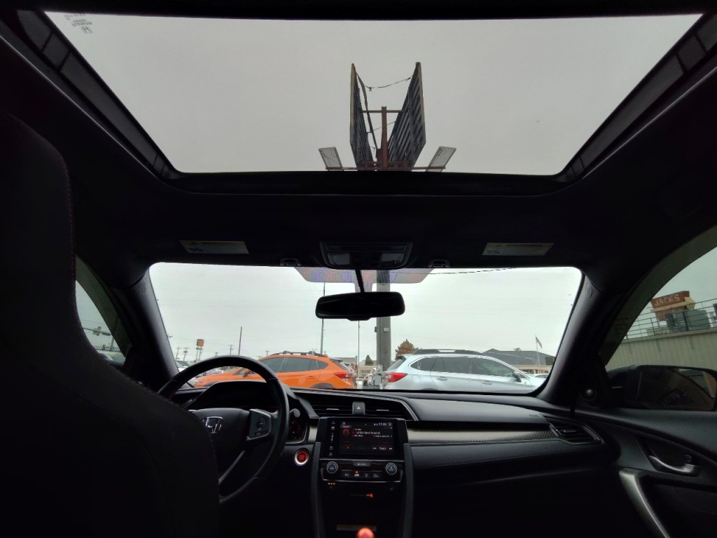 2018 Honda Civic Image 31