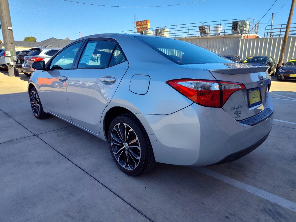 2014 Toyota Corolla Image 7