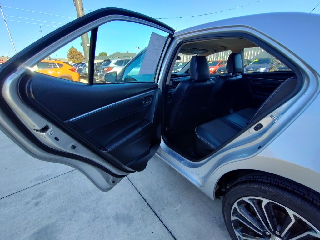 2014 Toyota Corolla Image 29