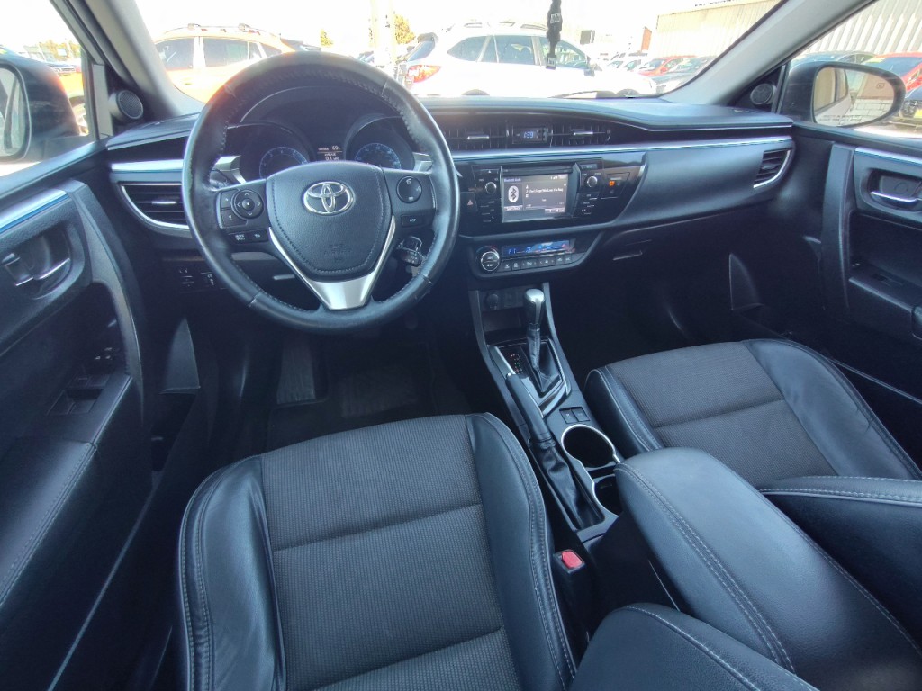 2014 Toyota Corolla Image 34