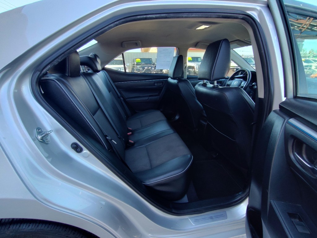 2014 Toyota Corolla Image 37