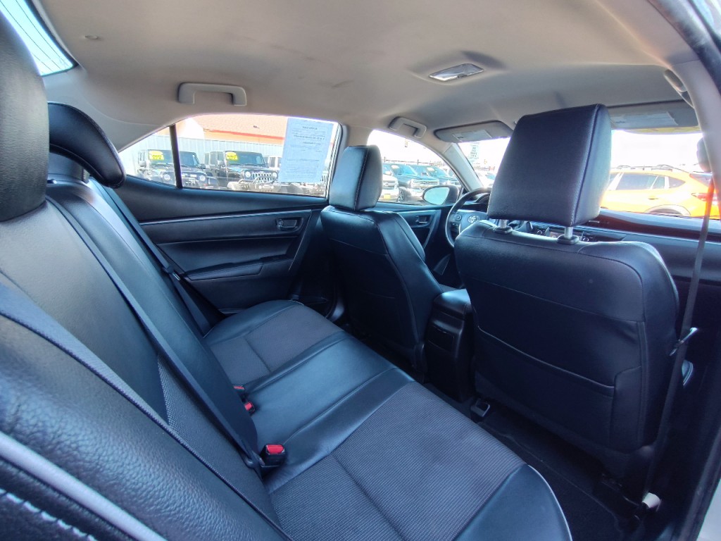 2014 Toyota Corolla Image 38