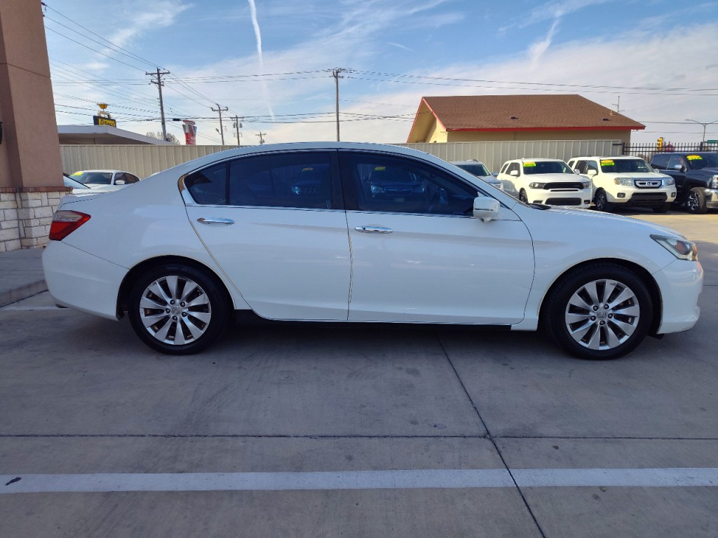 2015 Honda Accord Image 3