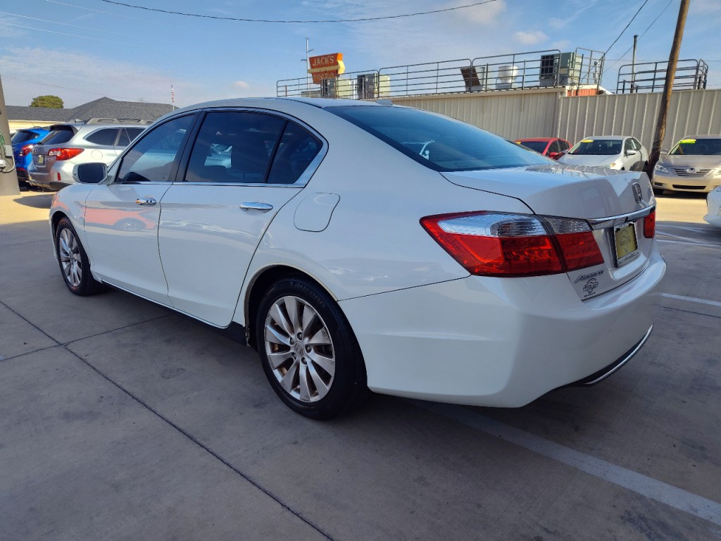 2015 Honda Accord Image 6
