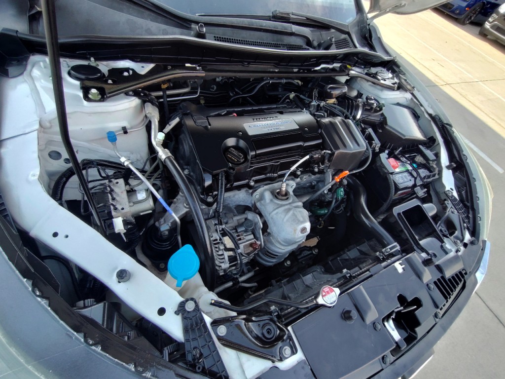 2015 Honda Accord Image 47