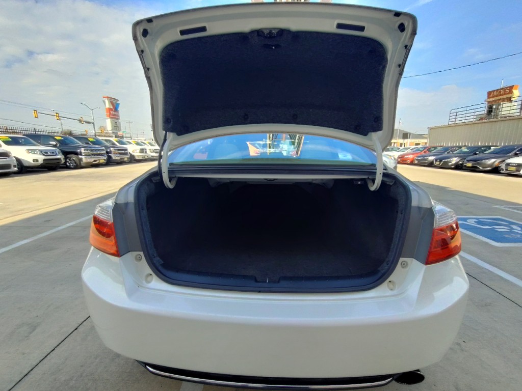 2015 Honda Accord Image 42