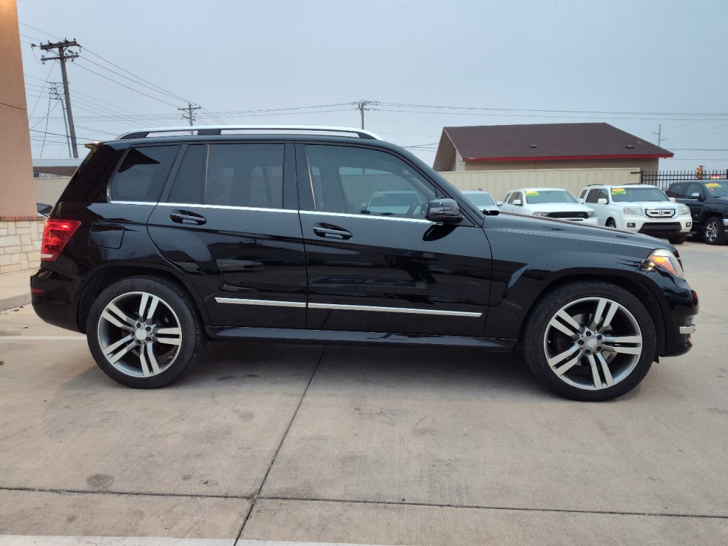 2015 Mercedes-Benz GLK-Class Image 3