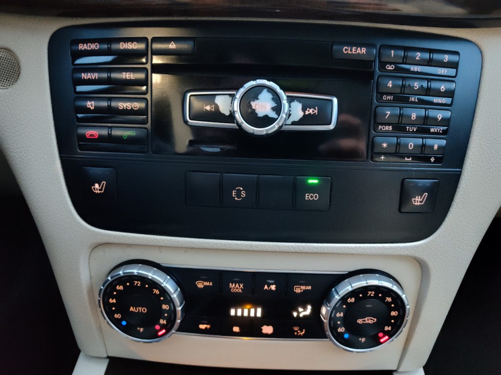 2015 Mercedes-Benz GLK-Class Image 22