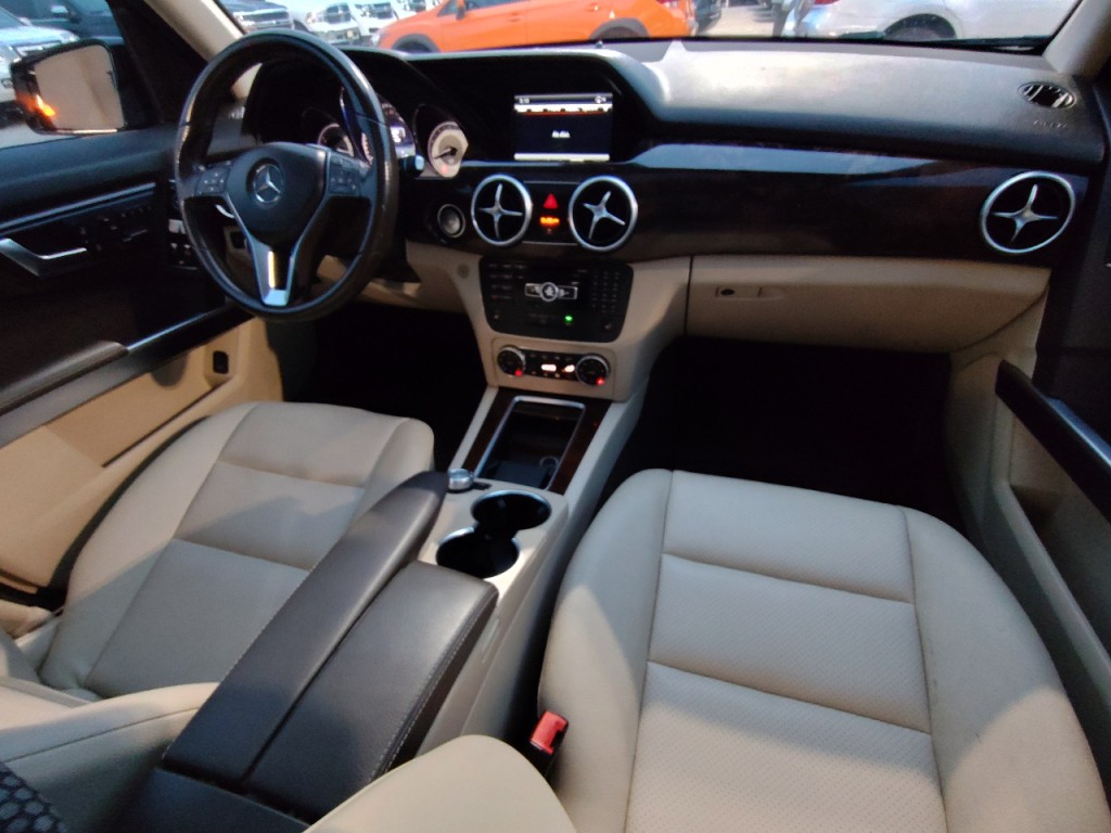 2015 Mercedes-Benz GLK-Class Image 30