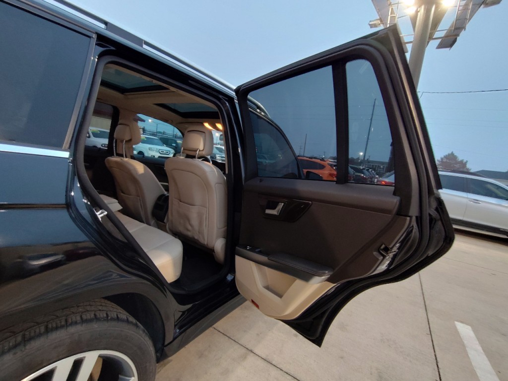 2015 Mercedes-Benz GLK-Class Image 31