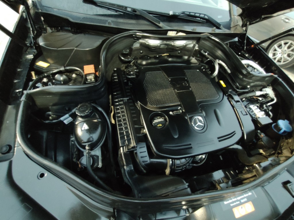 2015 Mercedes-Benz GLK-Class Image 42