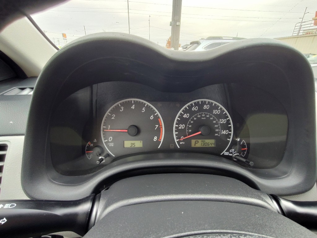 2013 Toyota Corolla Image 20