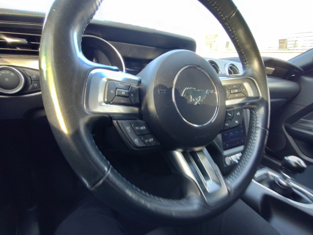 2018 Ford Mustang Image 28