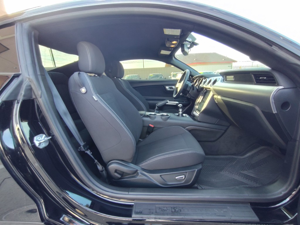 2018 Ford Mustang Image 57