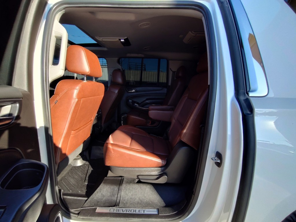 2019 Chevrolet Suburban Image 34