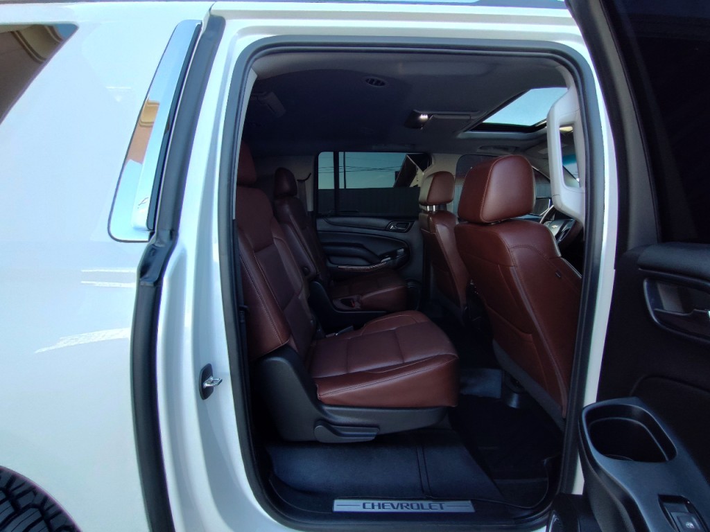 2019 Chevrolet Suburban Image 41