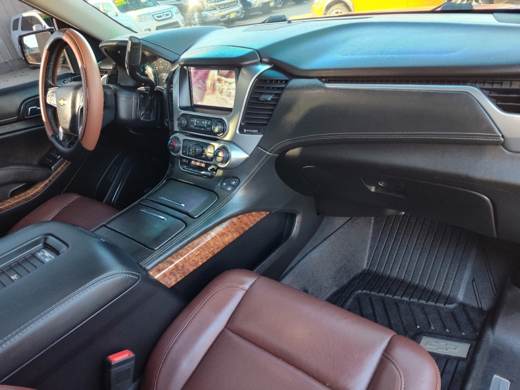 2019 Chevrolet Suburban Image 46