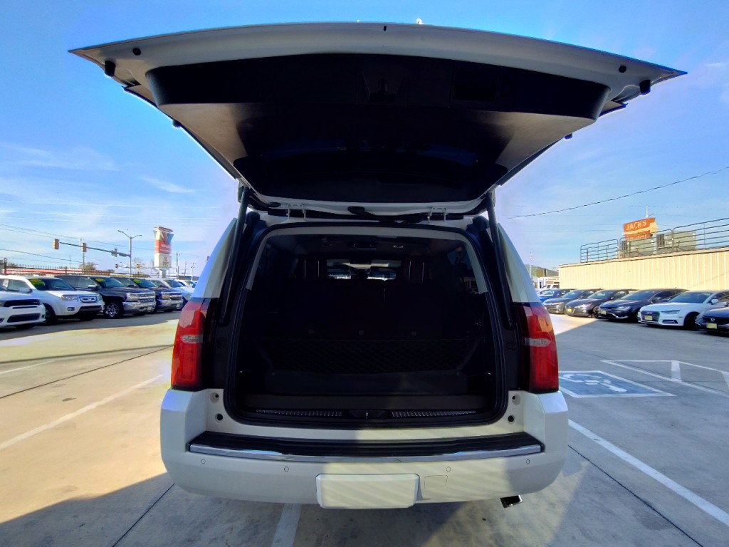 2019 Chevrolet Suburban Image 48